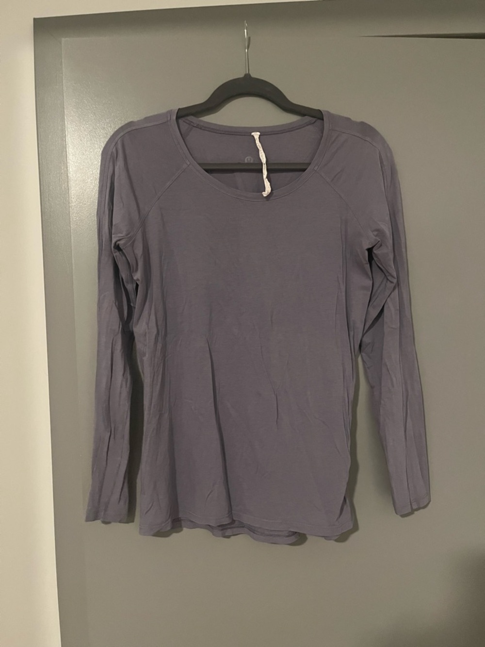 Lululemon Size 6 Love Women’s Long-Sleeve Scoop Neck Top - Lavender